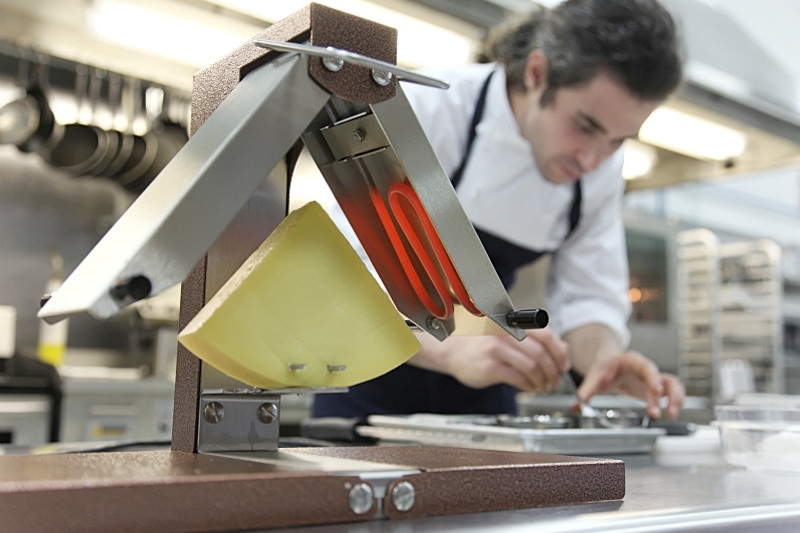 A Tour of The Modernist Cuisine Kitchen Laboratory