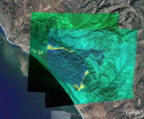 Another view of the San Clemente with the fire's hot spots highlighted in yellow.