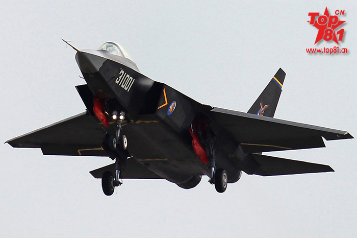 New Chinese 5th Generation Fighter Jet–J31 Performs More Flight Tests