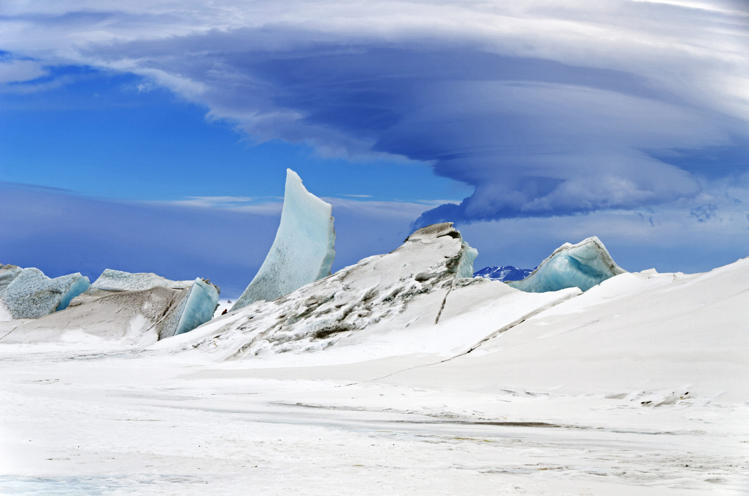Chemicals From Beauty Products Have Migrated To Antarctica