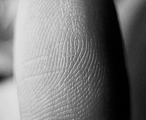 New Nanotech Fingerprint Analysis Promises to Uncover New Clues in Cold Cases