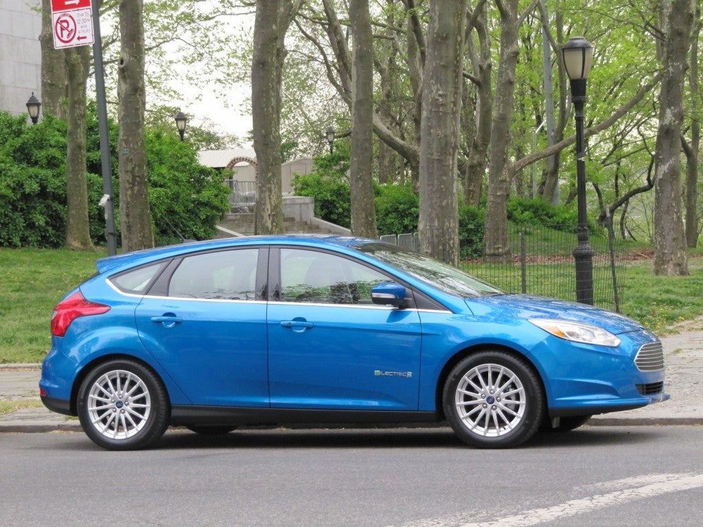 <em>23 kWh battery, 76 miles (EPA), 105 MPGe, 107 kW motor</em> Ford's Leaf <a href="http://www.greencarreports.com/news/focus-electric">competitor</a> offers slightly greater range and more power. It's also more efficient, but sales have thus far been slow--and Ford is putting more faith in its other plug-in models, the C-MAX and Fusion Energi. A recent price cut has made it look a little more competitive, but no other updates joined the lower price.