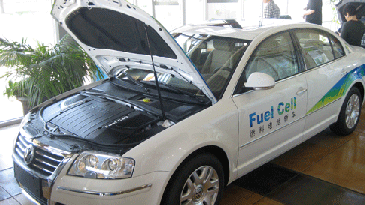 Test Drive: Volkswagen’s Hydrogen Fuel Cell Vehicle Concept