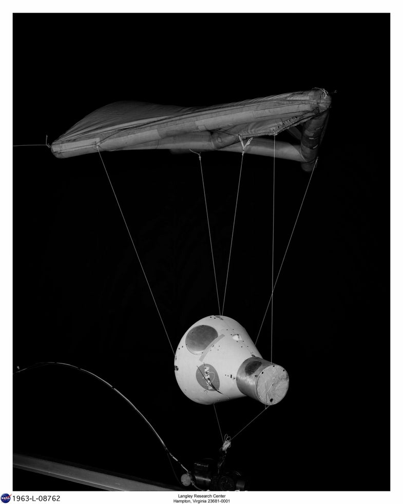 A Gemini Model with Paraglider