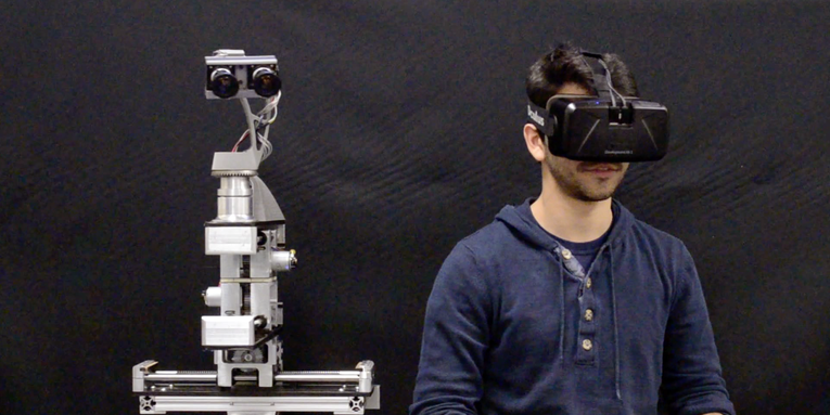 Oculus Rift and Robotic Heads: A Match Made In Geek Heaven