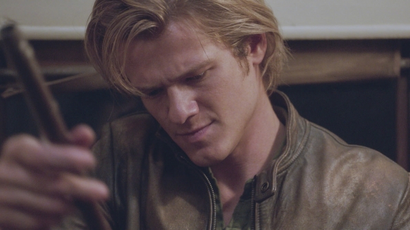 5 MacGyver hacks you should try at home—and 2 you really shouldn’t