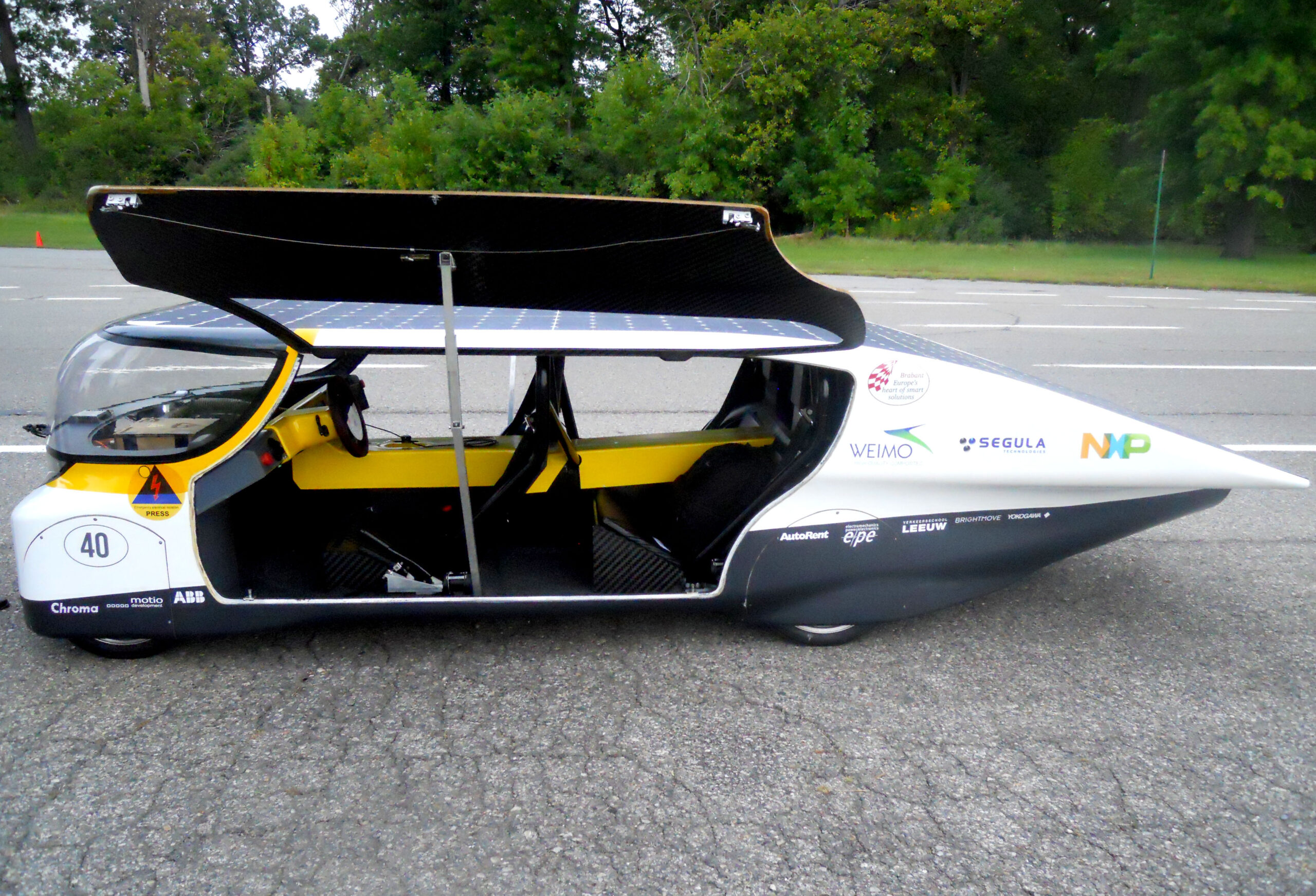 Solar Car Powers Your House When It’s Parked