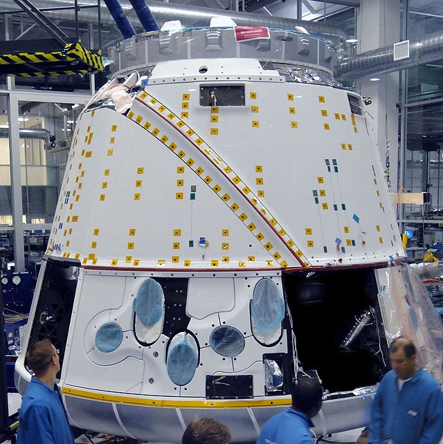 SpaceX Will Launch Dragon Capsule In November, Bound for the International Space Station