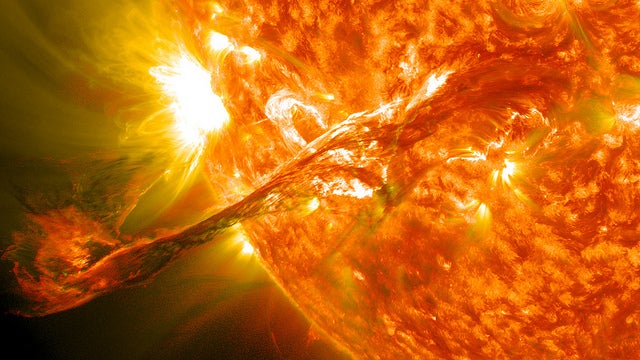 Video: NASA Photographs a Tendril-Like Solar Eruption in Stunning Detail