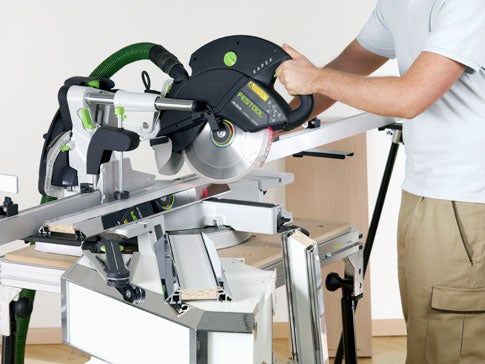 Festool is known for excellent dust collection—the Kapex sucks up 91 percent of the dust created. Other saws collect 80 percent at best.