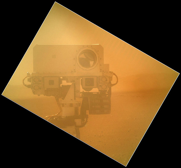 Mars Rover Curiosity Snaps a Self Portrait, Records Some Lolz on the Red Planet