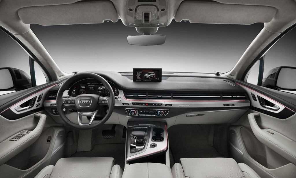 dashboard of the Audi Virtual Cockpit and MMI