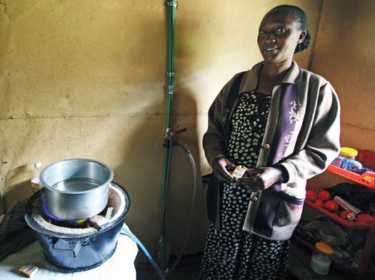 clay stoves optimized for biogas