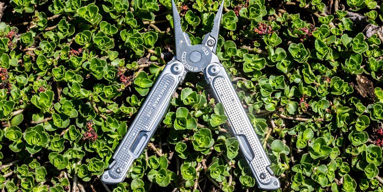 Magnets make the Leatherman Free P2 multitool shockingly easy to use one-handed