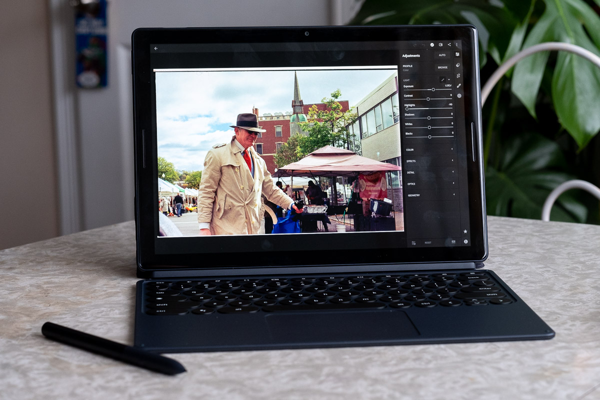 The Google Pixel Slate mixes great hardware with a slight identity crisis