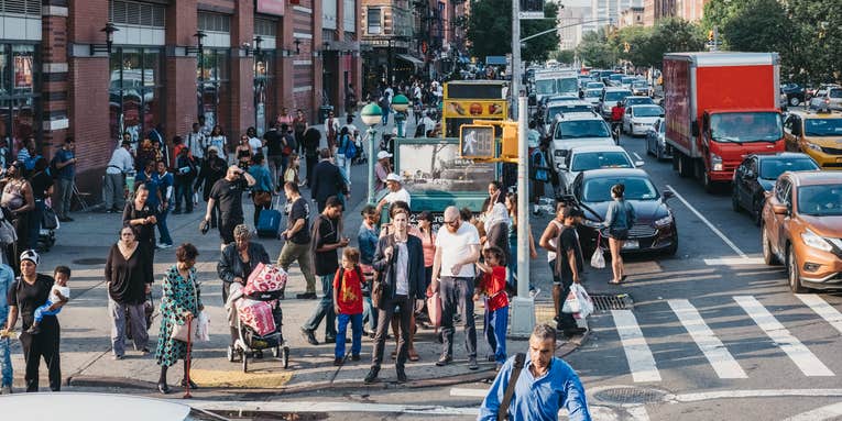 Air pollution can ruin the health benefits of ‘walkable’ neighborhoods