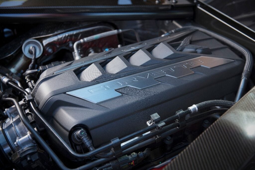 2020 Chevrolet Corvette Stingray engine