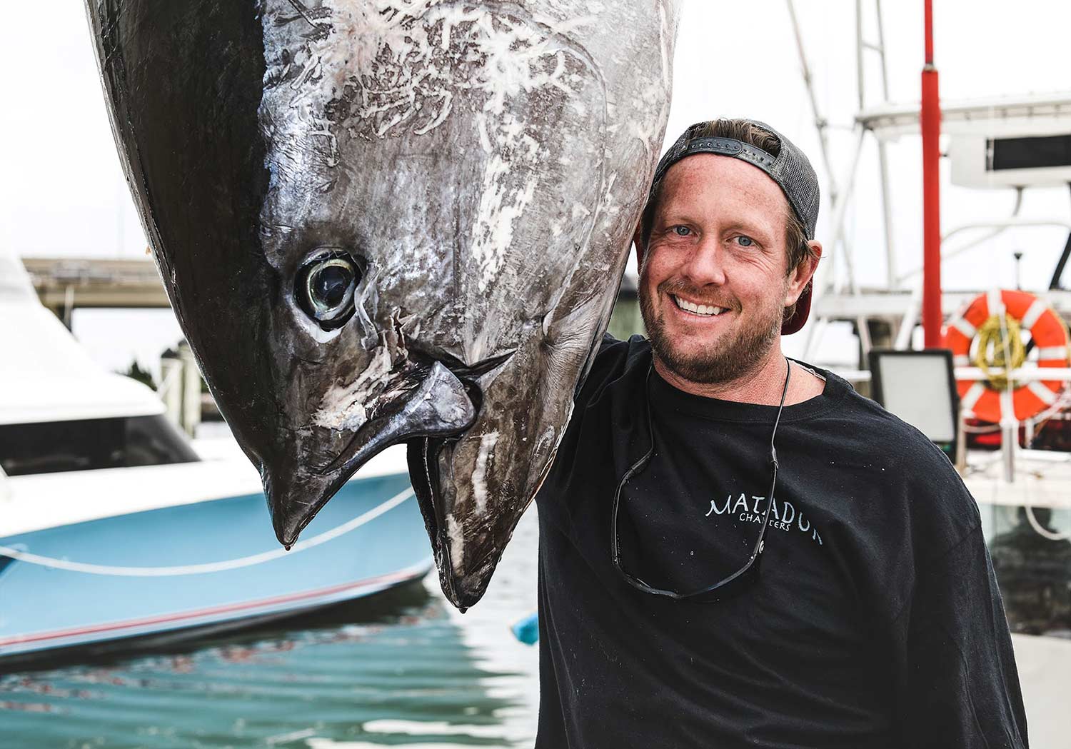 Anglers in Virginia reeled in a 700-pound tuna, then threw a dinner party