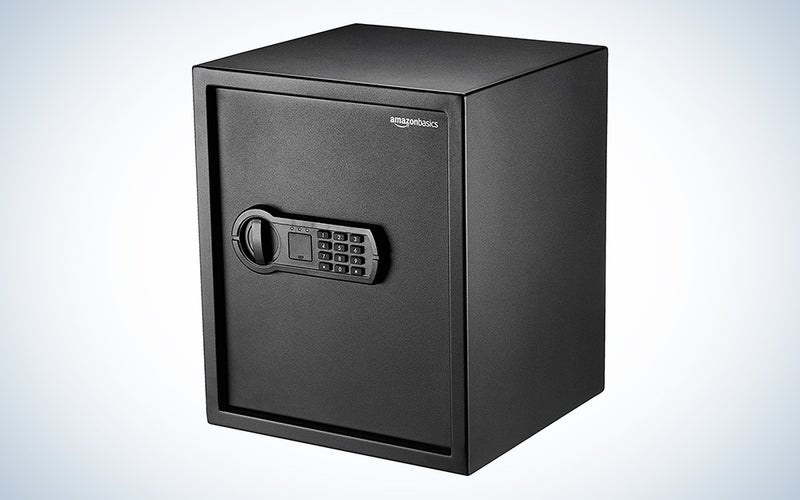 AmazonBasics Home Keypad Safe - 1.52 Cubic Feet, 13.8 x 13 x 16.5 Inches, Black - 42SAM