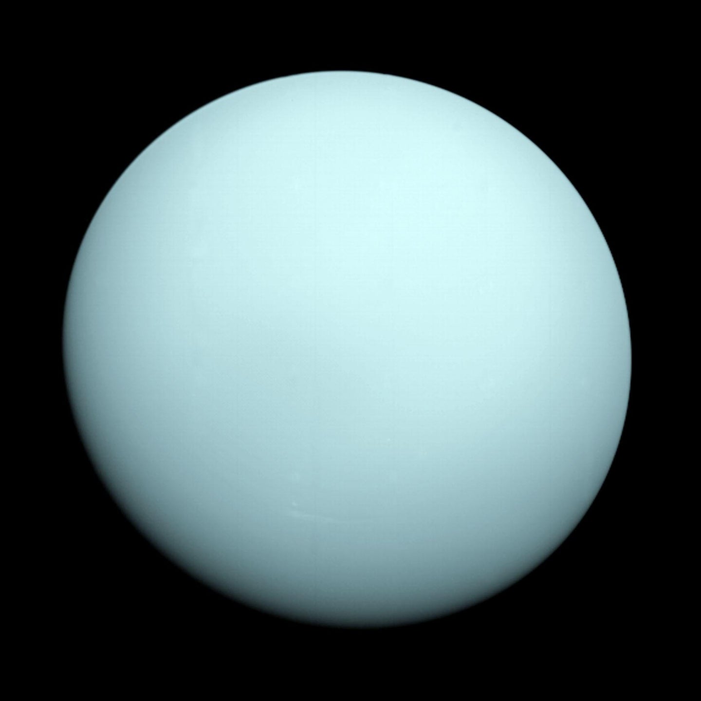 Voyager 2's image of Uranus.