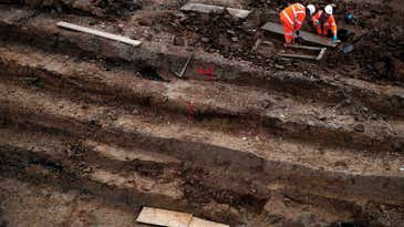 Archaeologists and construction workers are teaming up to unearth historic relics