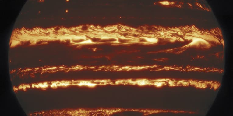 Jupiter has a spooky new look in this sharp infrared photo