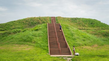 The Cahokia Mounds in Collinsville, Illinois, mark the site of one of the biggest pre-Colombian civilizations in the US.