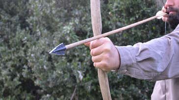 How to build your own bow and arrows when you’re lost in the wild