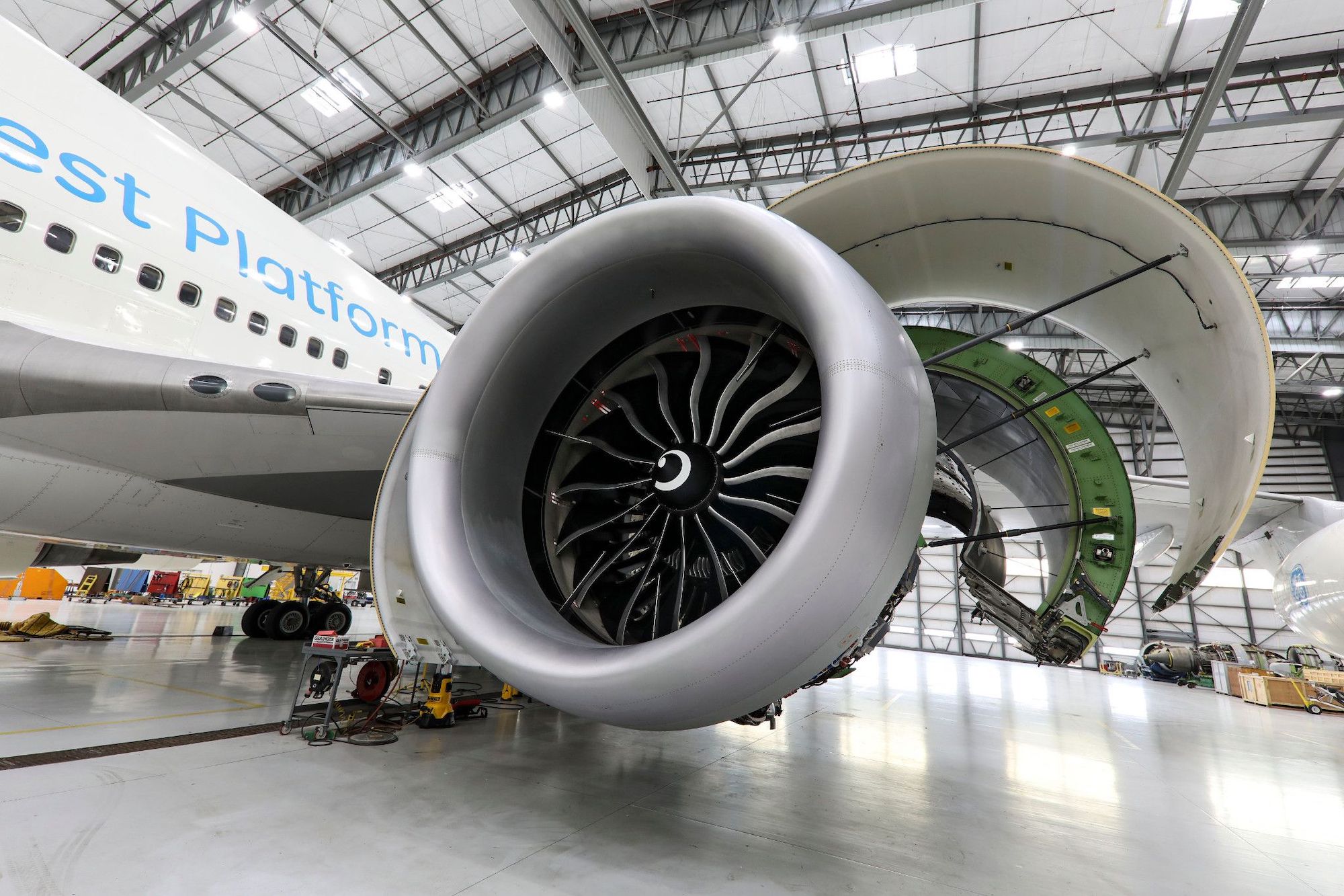 The world's biggest jet engine, explained | Popular Science