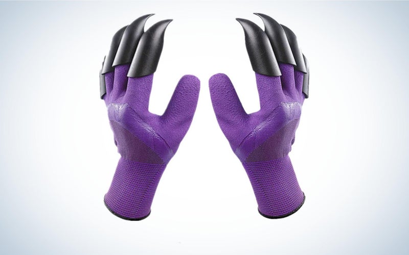 Clawed gardening gloves