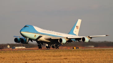 Air Force One does a practice landing and take off.