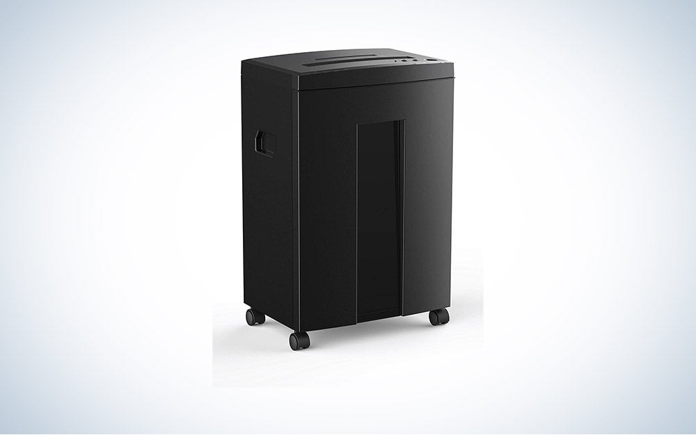The Wolverine SD9113 Heavy Duty Shredder is our pick for the best heavy duty paper shredder.