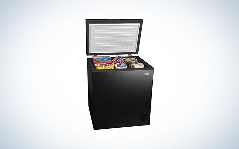 black Arctic King freezer chest with food in it