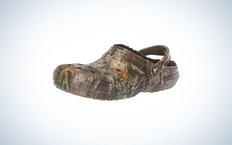 Warm and fuzzy camo men's slippers