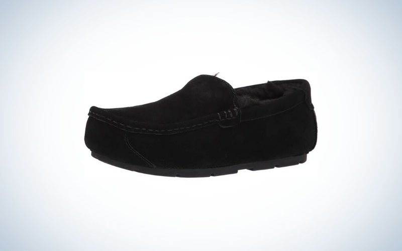 Men's black slippers from Koolaburra