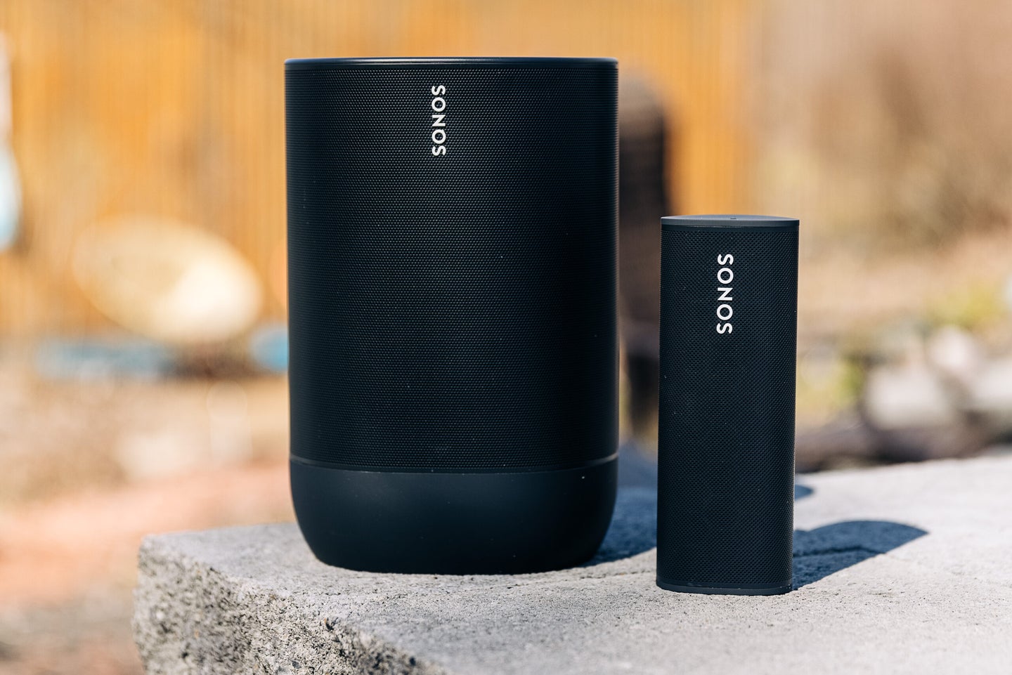 Sonos Roam and Sonos Move speakers