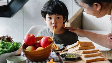 How to help your kids get over picky eating