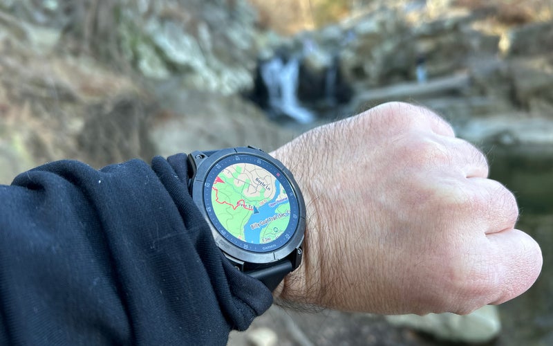 Garmin epix (Gen. 2) on a wrist while hiking in the shade