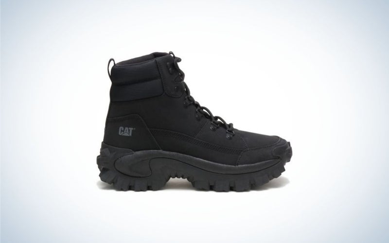 An all-winter black and thick shoe with a neck and laces from the front as well as a thick and high rubber.