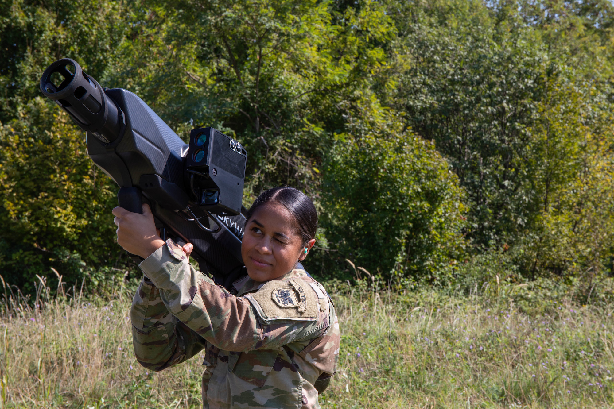 Pentagon wants anti-drone bazooka-type | Popular Science