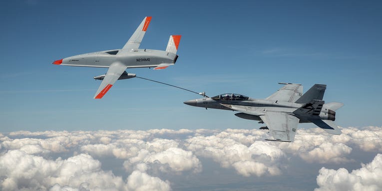Watch a fighter jet and drone make ‘wet contact’ for the first time