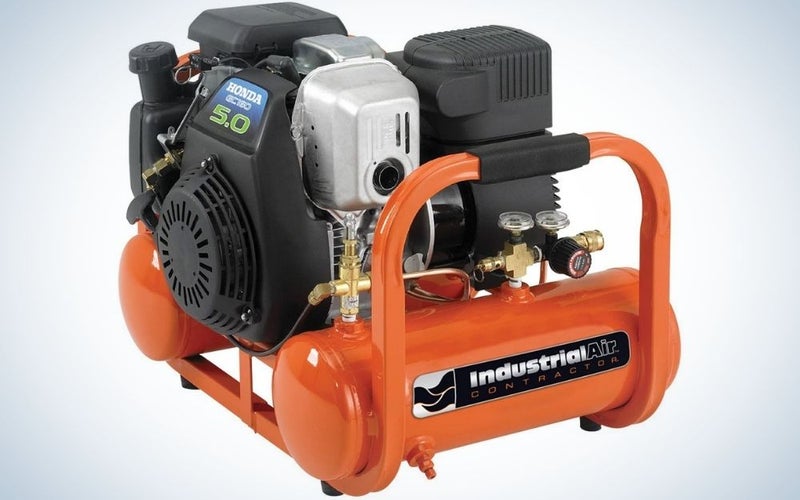 The industrial air contractor is the best air compressor with an electric battery.