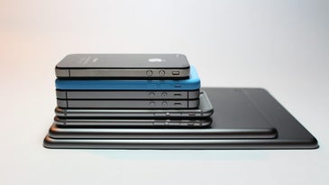 stack of apple devices