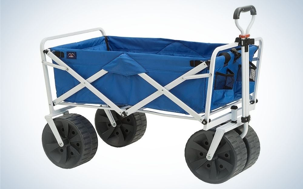 MacSports Heavy Duty is our pick for best all-terrain beach wagon.