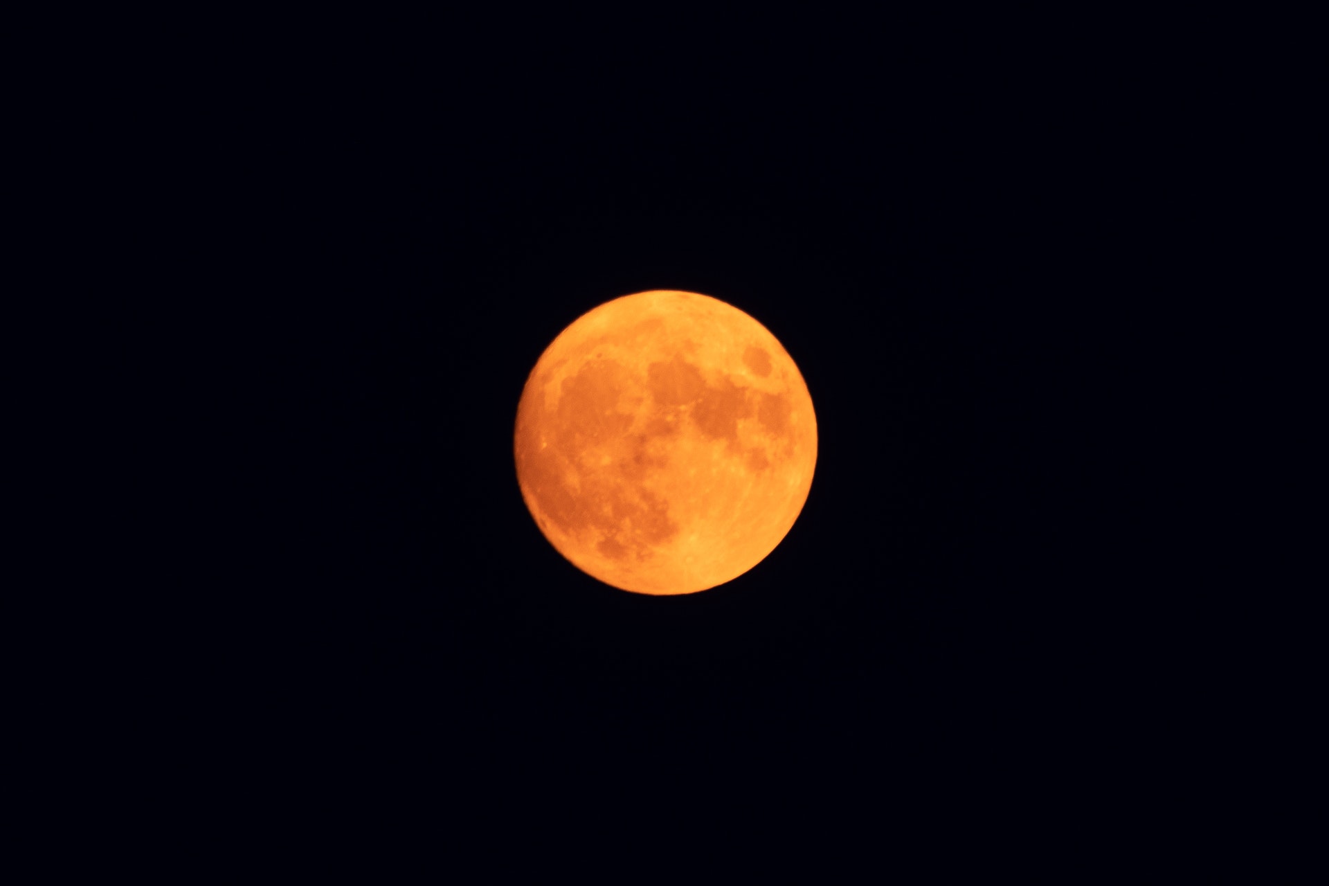 A red full moon.