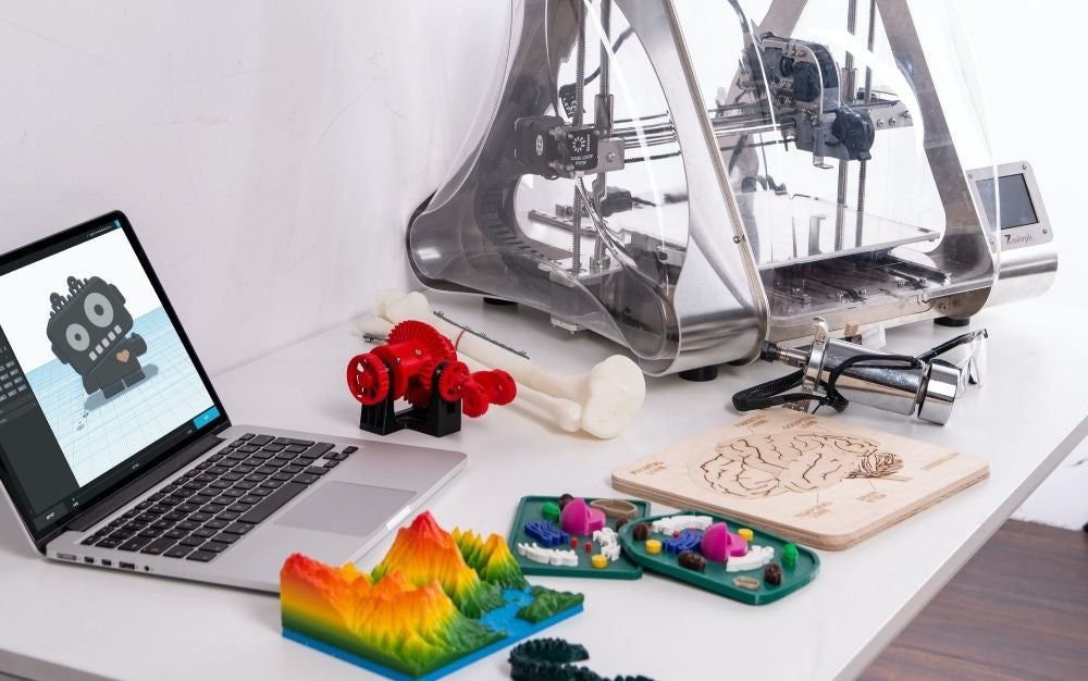 The best 3D printer is available for the beginner and the pro.