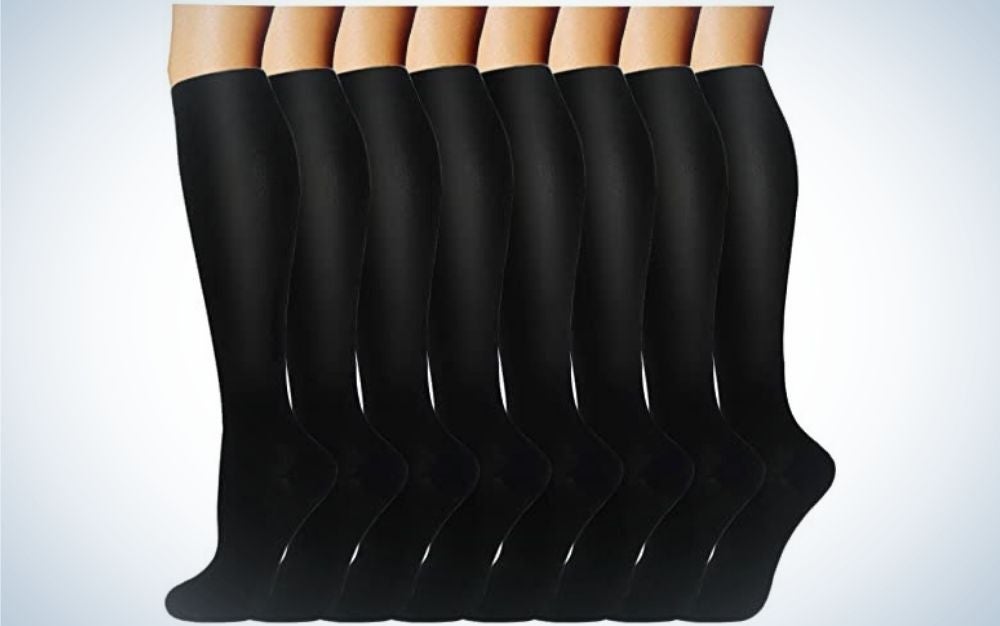 ACTINPUT Compression Socks for Men and Women are the best budget compression socks.