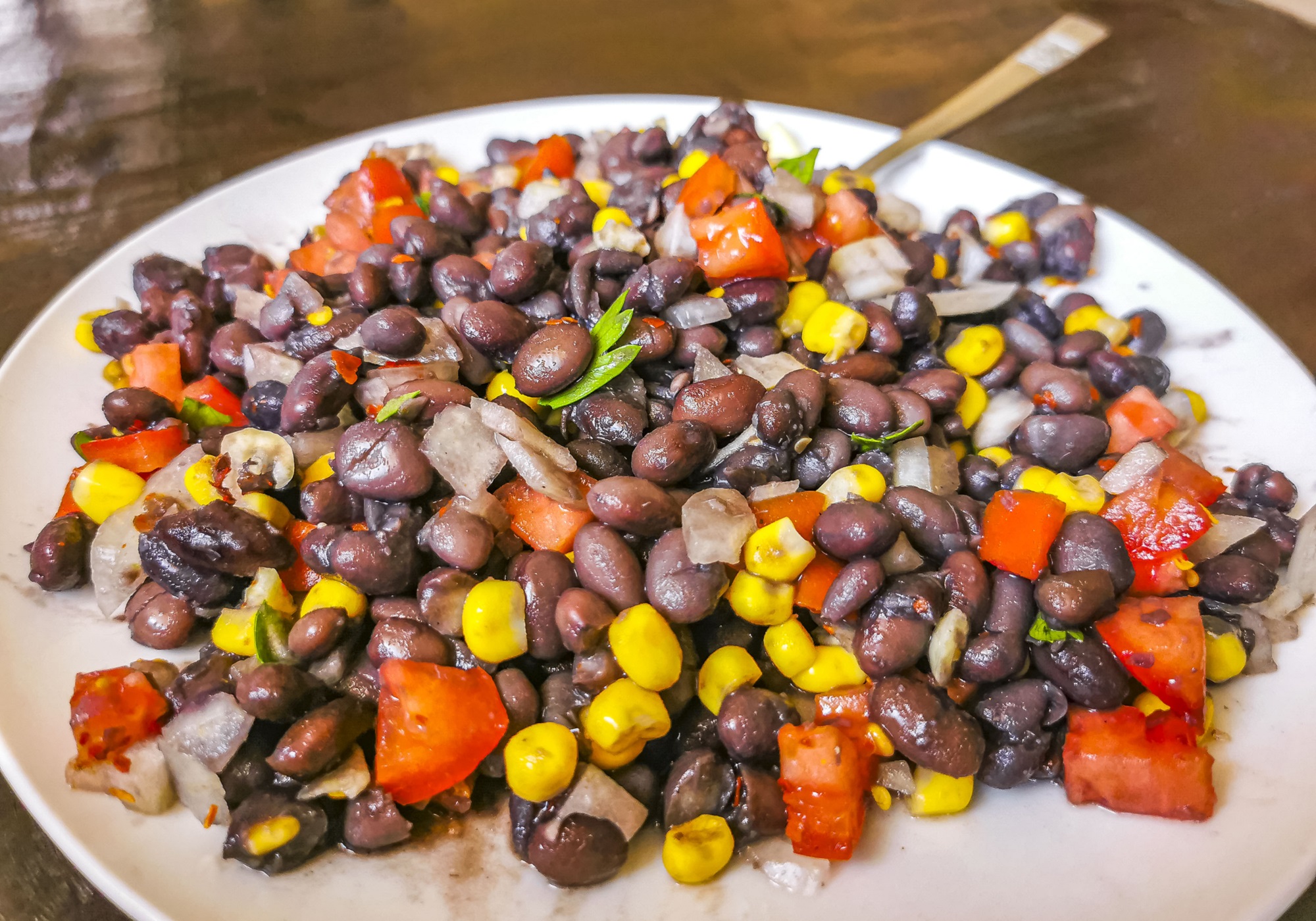 Kidney beans black beans, corn, and tomatoes can all increase your daily fiber intake