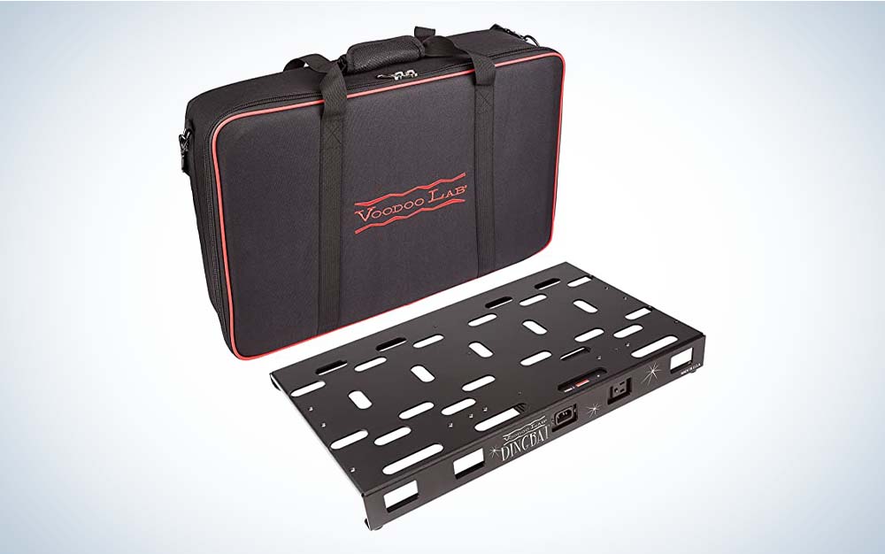 The Voodoo Lab Dingbat Pedalboard id the best pedalboard with power supply.