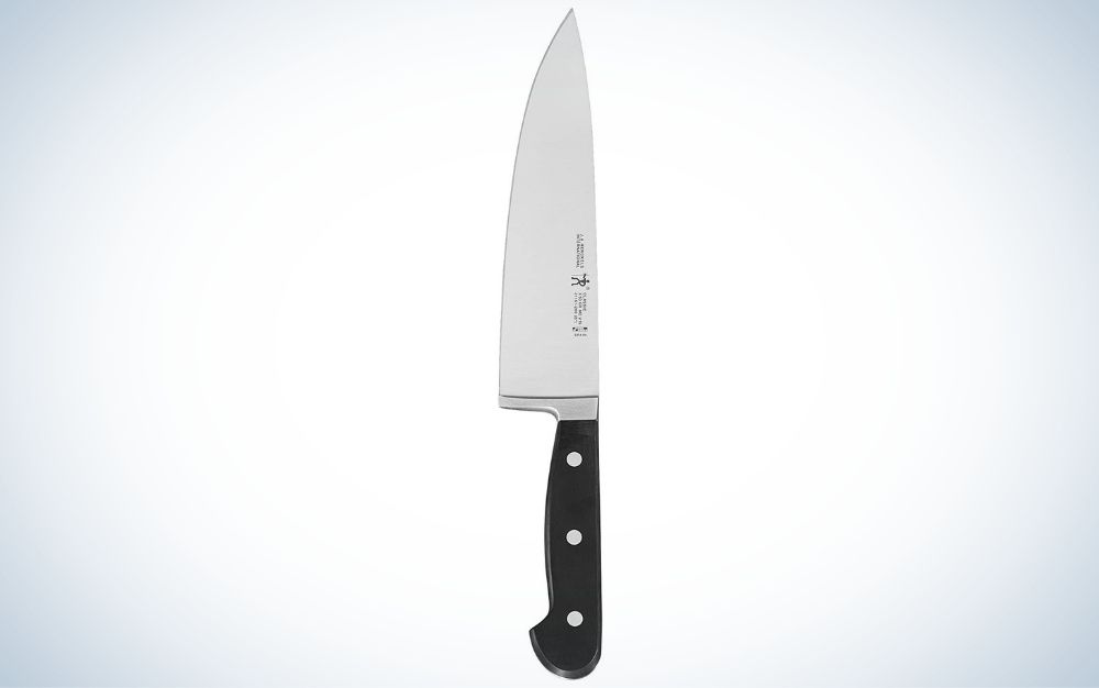 https://www.popsci.com/uploads/2021/08/17/j.a.-henckels-international-classic-chef-knife-best-chopping-knife.jpg?auto=webp&width=800&crop=16:10,offset-x50